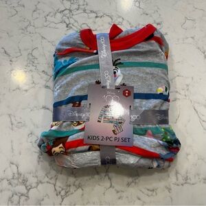 NEW Disney 100 Kids 2 Piece Pajama Set Size Medium (8)